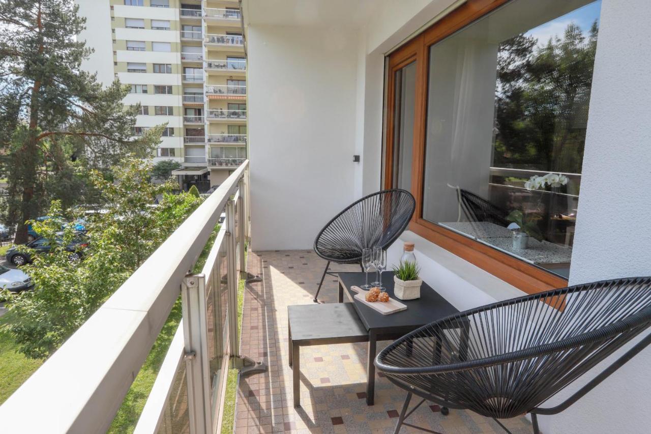 Chez Lou Appartement Proche Du Lac Moderne Annecy Zewnętrze zdjęcie