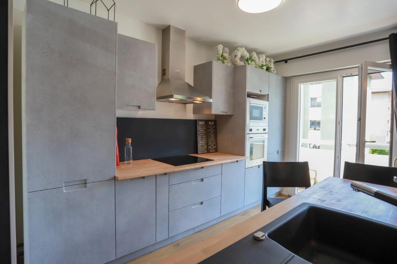 Chez Lou Appartement Proche Du Lac Moderne Annecy Zewnętrze zdjęcie